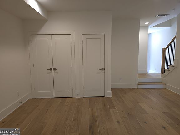 4th image of 422 Cedar Dust Dr