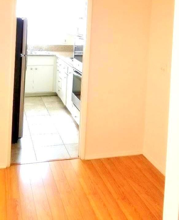 1st image of 144 S Doheny Dr #407