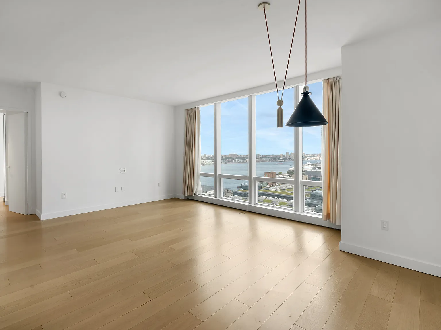 15 Hudson Yards — Photo 2