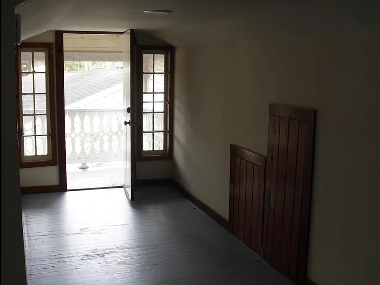 813 SE 2nd Ave #C — Photo 18