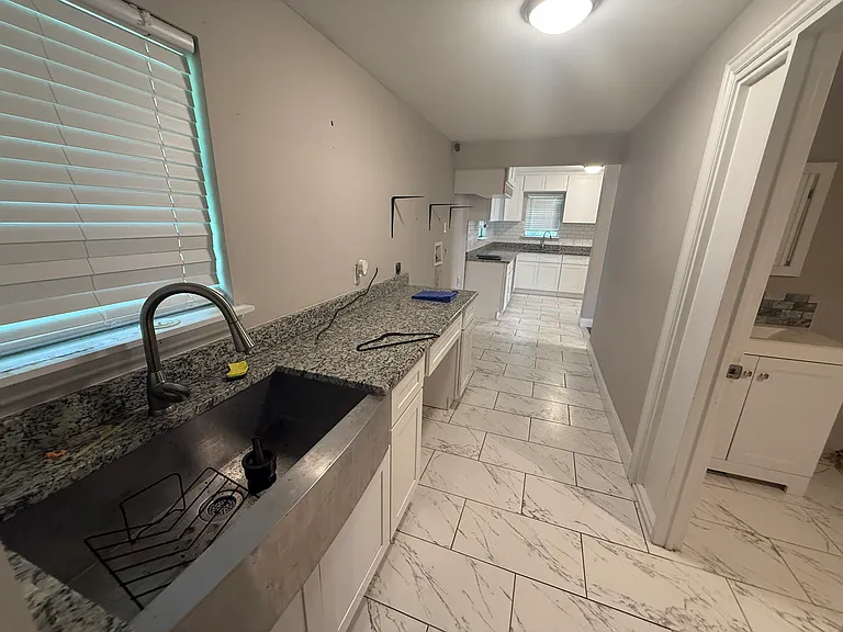 801 Pecan St — Photo 6
