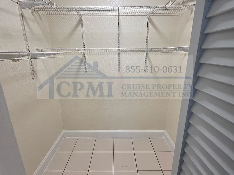 Waterford Villas - 551 Kathy Ct Margate, FL 33068 — Photo 29