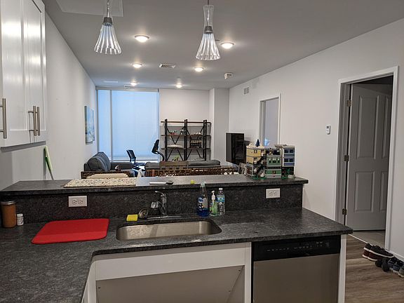 3rd image of 14600 Detroit Ave #816