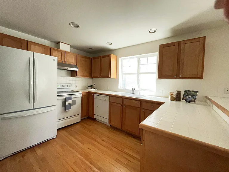 10307 Midvale Ave N #A — Photo 21