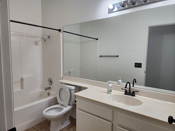 4th image of 25982 Monaco Way