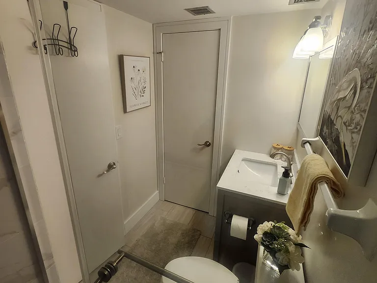 1505 N Riverside Dr #1108 — Photo 11