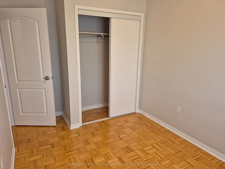 19 Foxchase Ave #46 — Photo 15