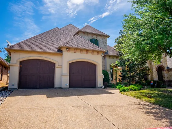 1860 Masters Dr, Desoto, TX 75115