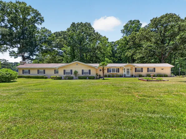 100 Bass Cir, Jackson, GA 30233