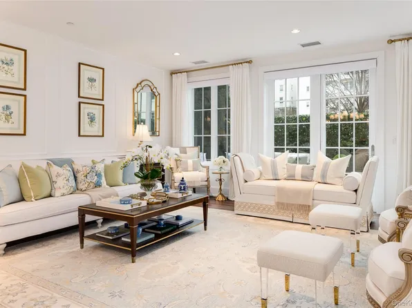 15 Kensington Road #109, Bronxville, NY 10708