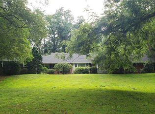 40 Harbor Hill Dr, Huntington, NY 11743