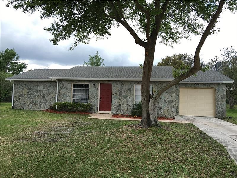 1st image of 704 Bayberry Ct