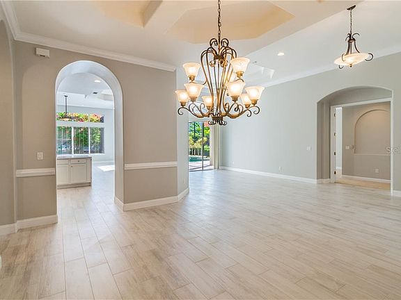 4th image of 8417 Tivoli Dr