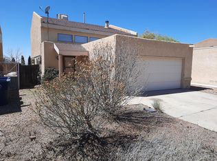 5517 Overlook Dr NE, Albuquerque, NM 87111
