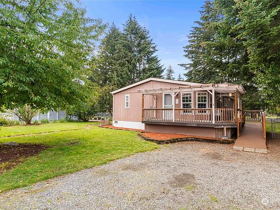 4th image of 22210 92nd Avenue Ct E #6