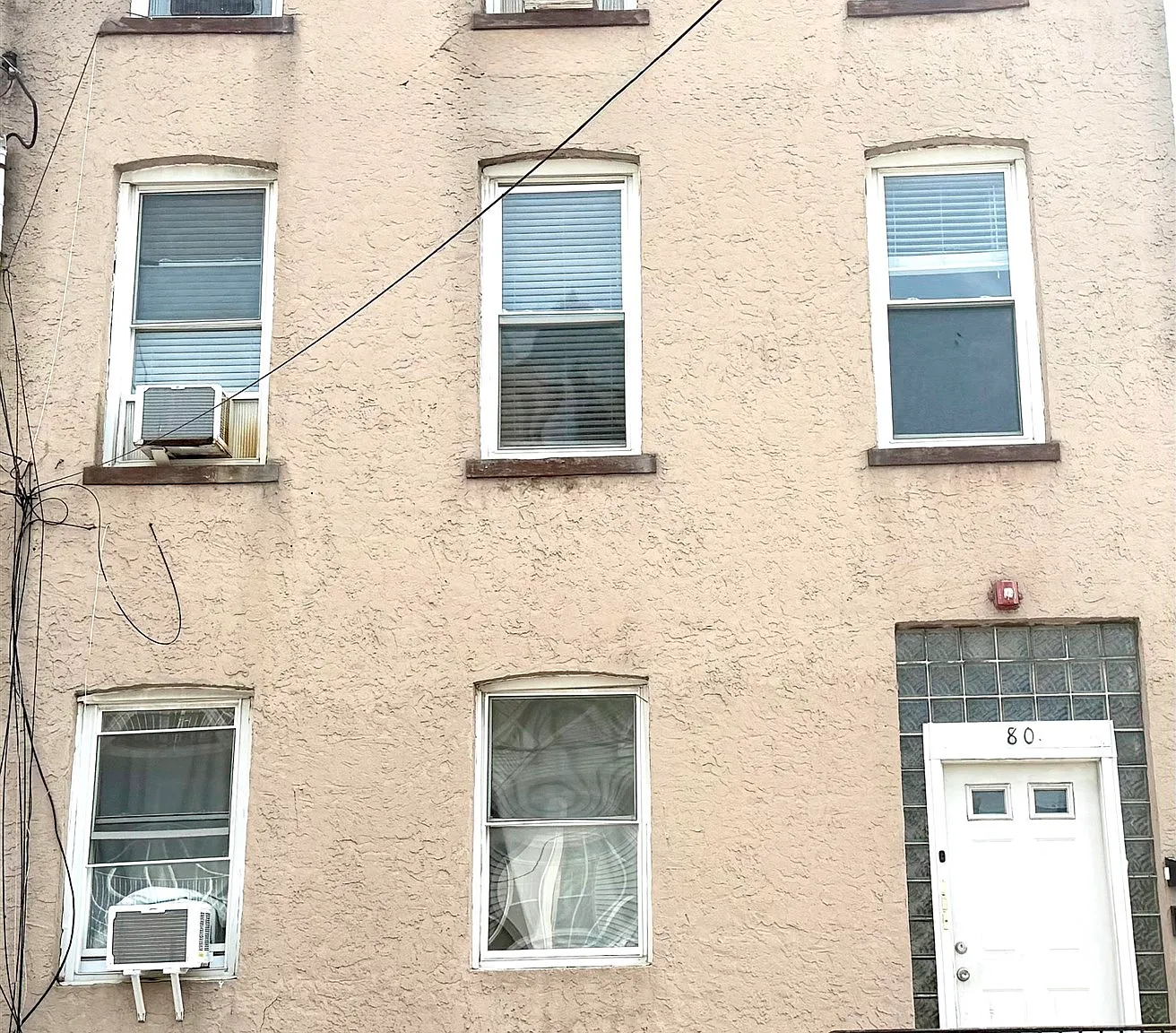 1 bed, 1.0 bath, $2,200 — Photo 1