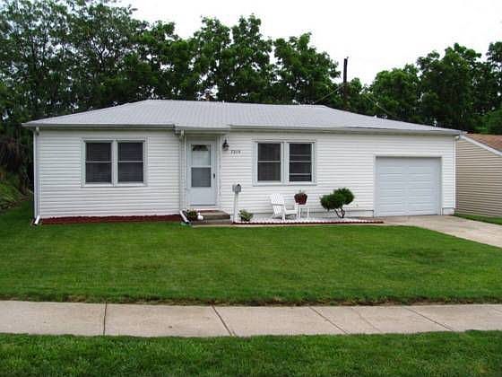 1st image of 7209 S 69th St