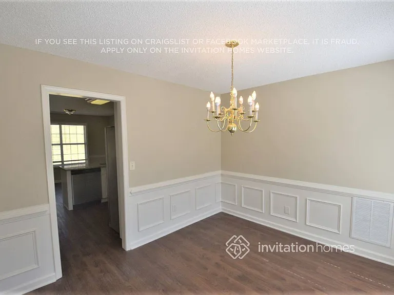 1011 Crown River Pkwy — Photo 5
