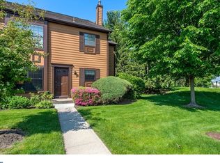 1 Adele Ct, Lawrence, NJ 08648