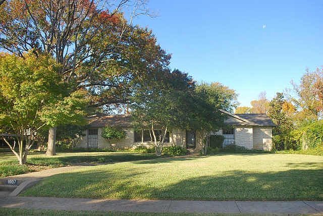 1st image of 1607 Cedar Hill Ave