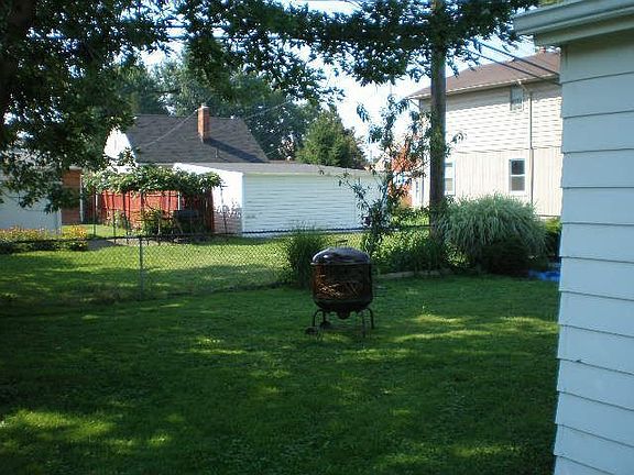 4th image of 4429 Orchard Park Dr