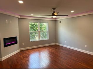 112 W Washington Ln, Philadelphia, PA 19144