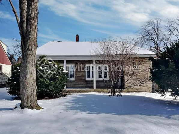 9141 Menard Ave, Oak Lawn, IL 60453