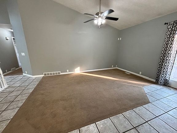 4th image of 10519 S Poplar Grove Dr #Up