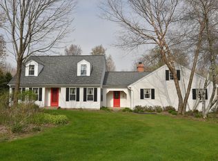 1884 Shady Ln, Grafton, WI 53024