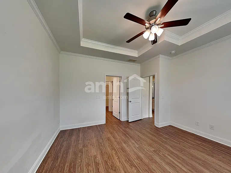 6240 Bridlewood Ln — Photo 14