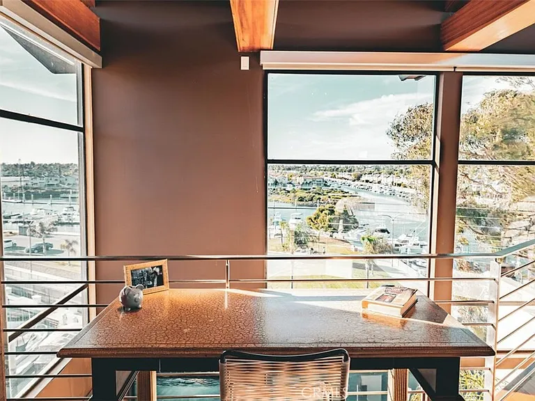 5327 Marina Pacifica Dr #KEY19 — Photo 23