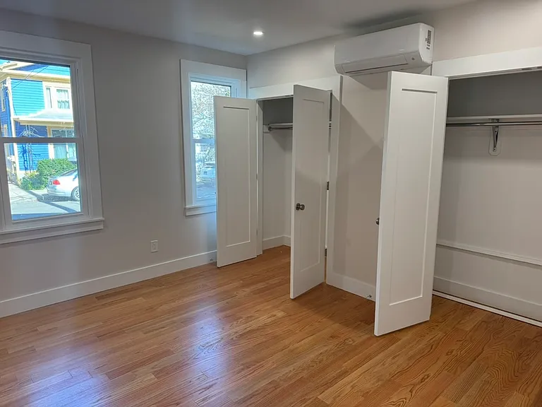 88 Lyon St #1 — Photo 6