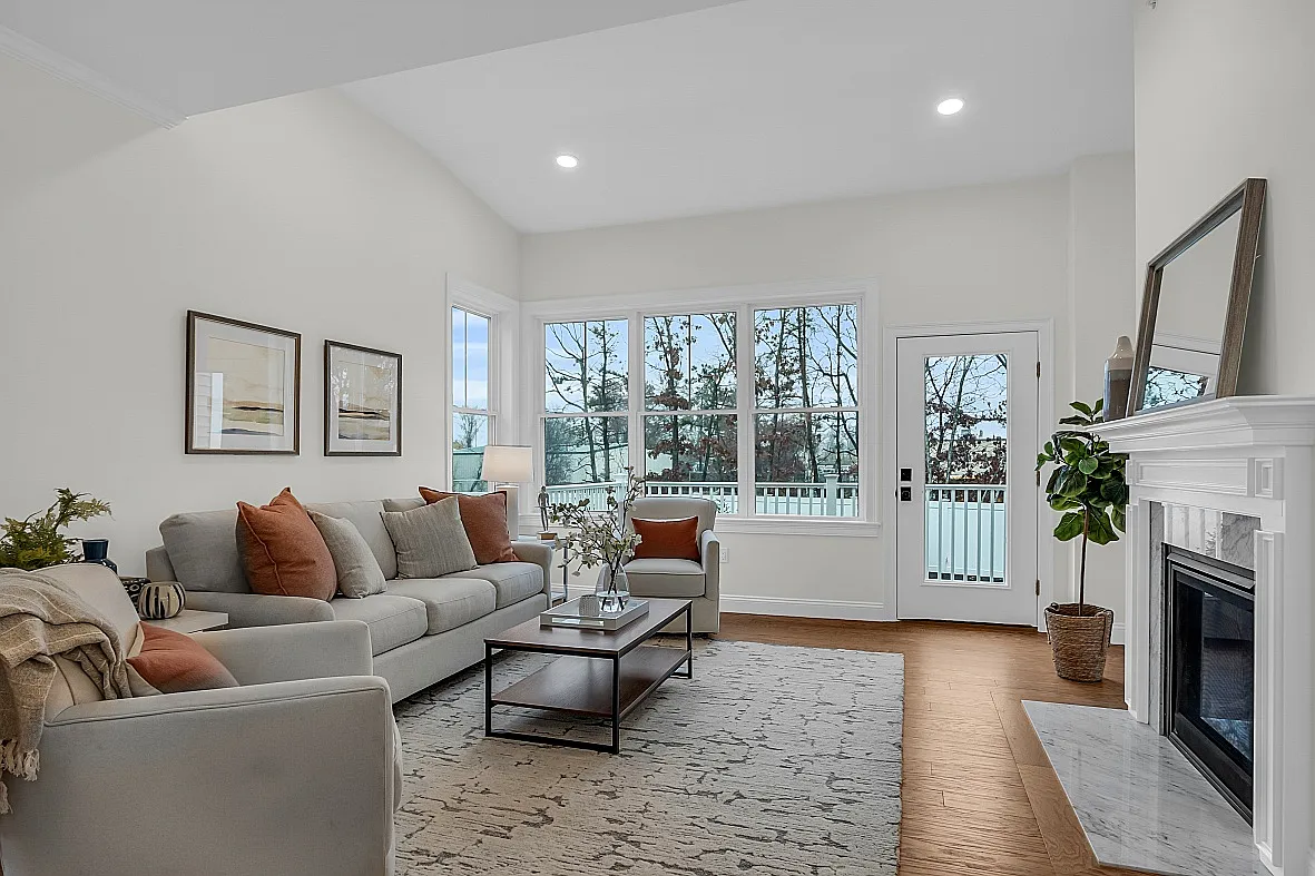 2 bed, 2.5 bath, 2257 sqft, $4,700 — Photo 3