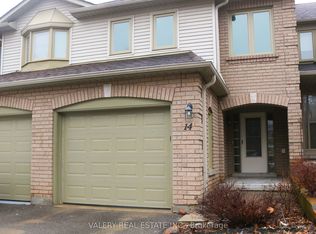 492 Laclie St #14, Orillia, ON L3V 7V2