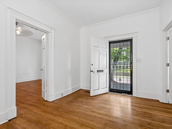5th image of 2282 Central Ave