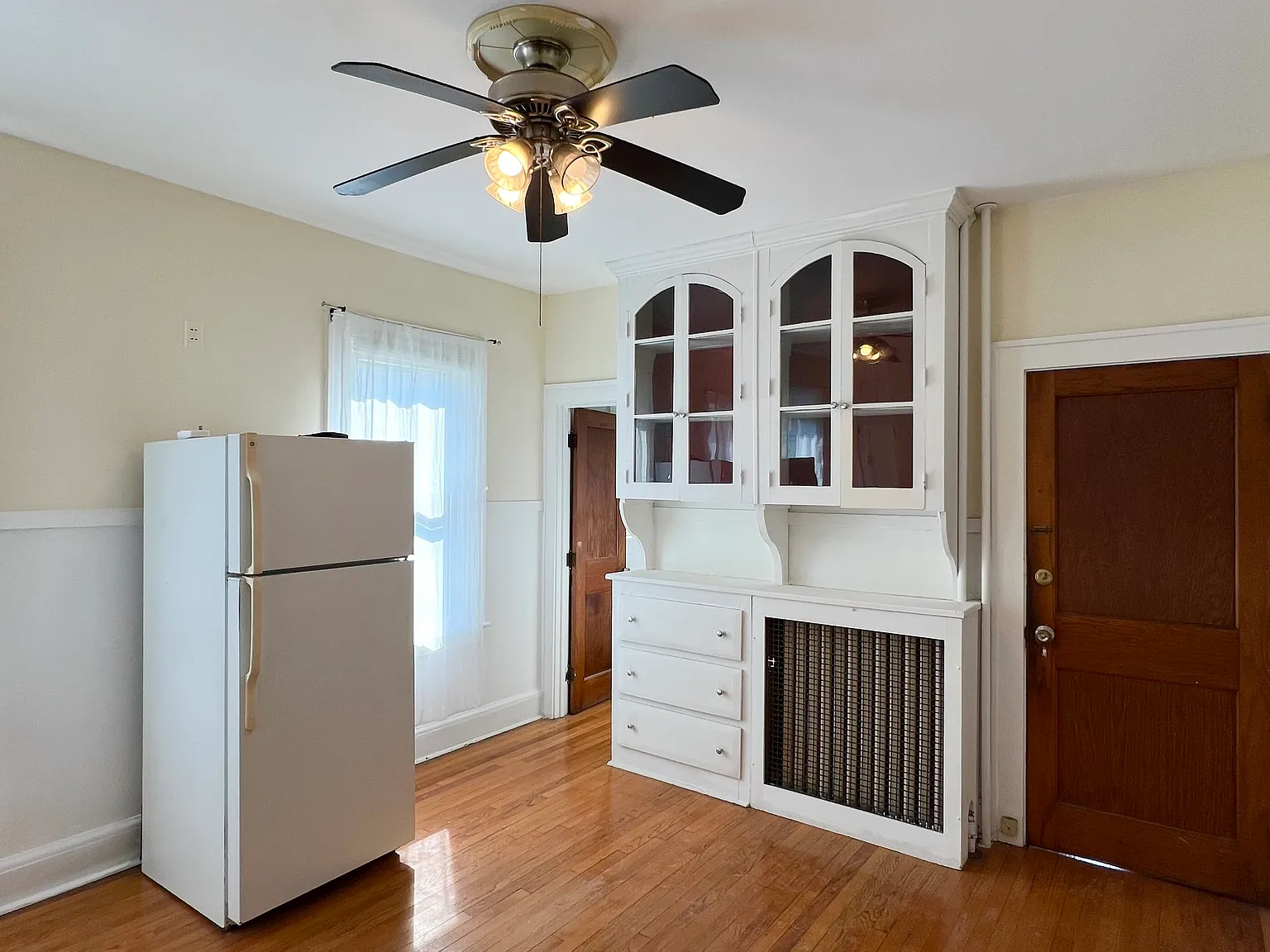 280 New Scotland Ave — Photo 4