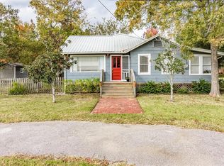 1018 Ivy Rd, Clear Lake Shores, TX 77565