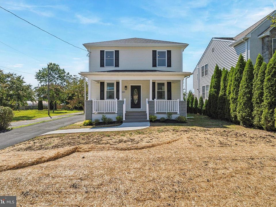 1st image of 2604 Cynwyd Ave