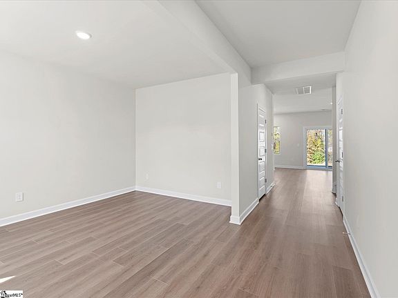 3rd image of 130 Martel Dr