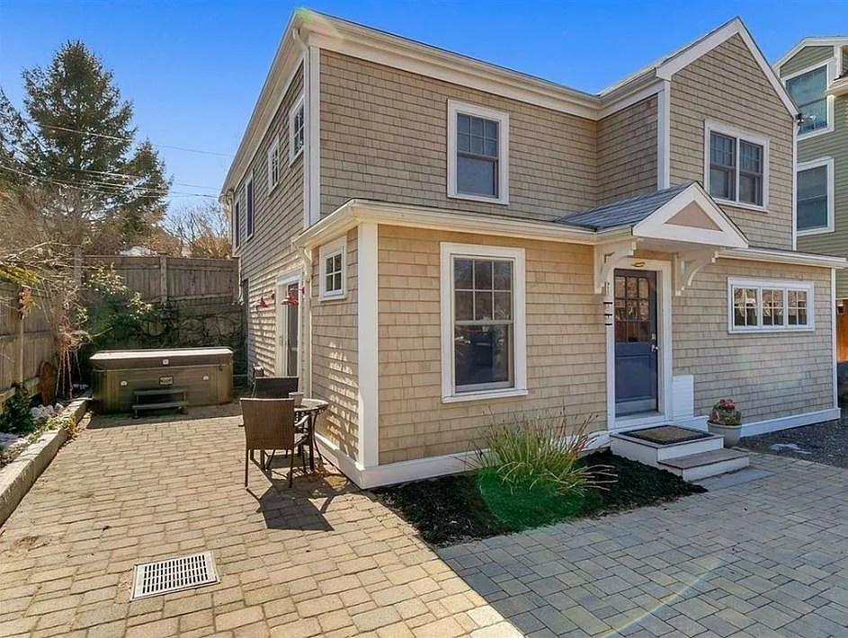5 Connolly Pl