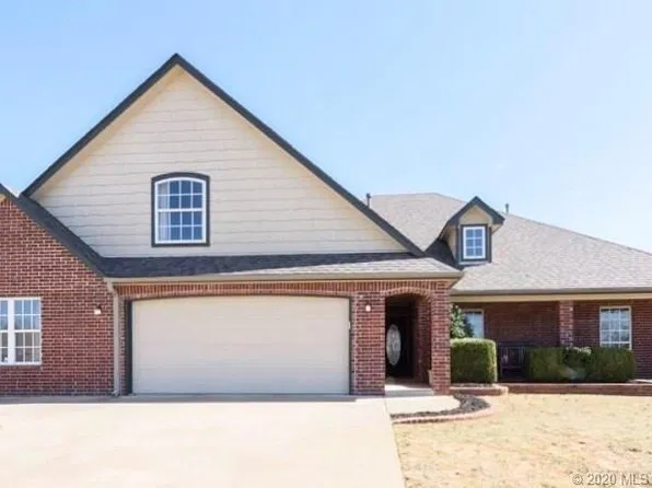 14085 S 262 East Ave, Coweta, OK 74429