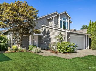 24216 SE 40th Pl, Issaquah, WA