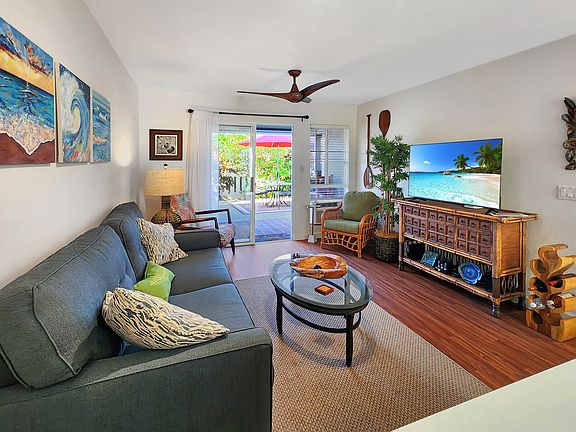 3rd image of 75-6081 Alii Dr APT L103