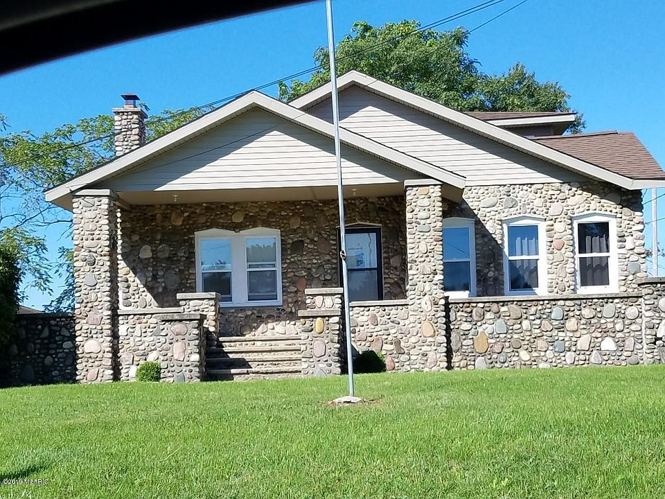 1st image of 601 S Hillsdale St