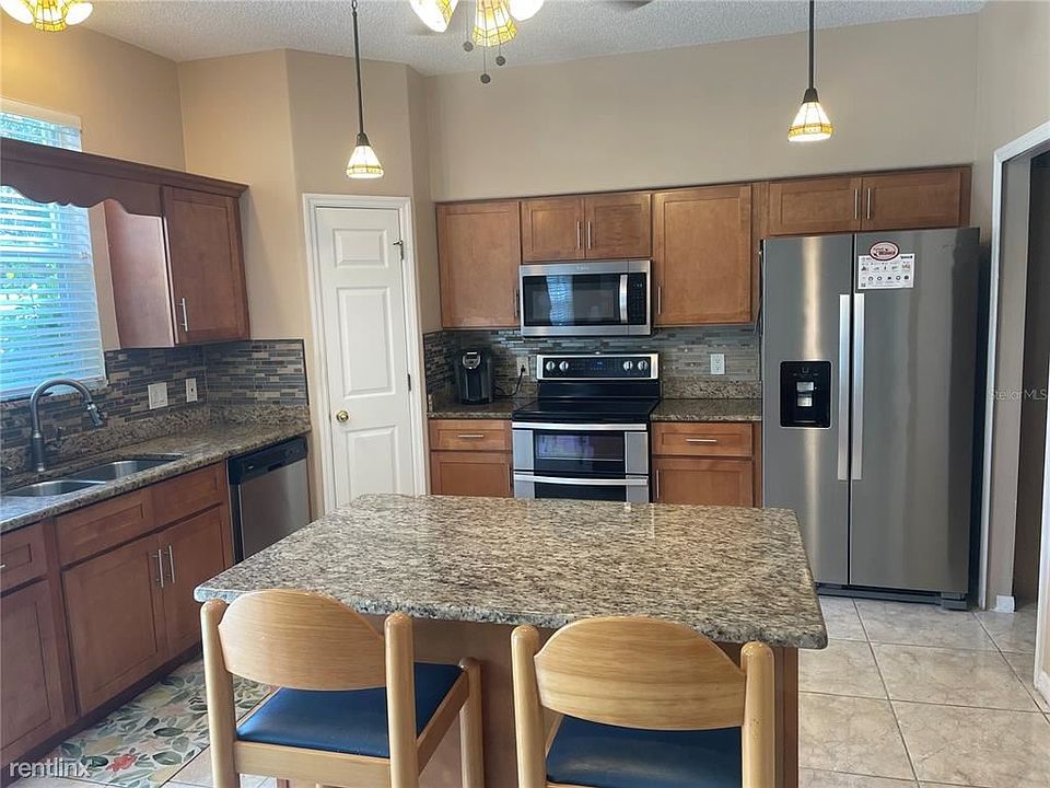 1st image of 3726R Stonefield Dr