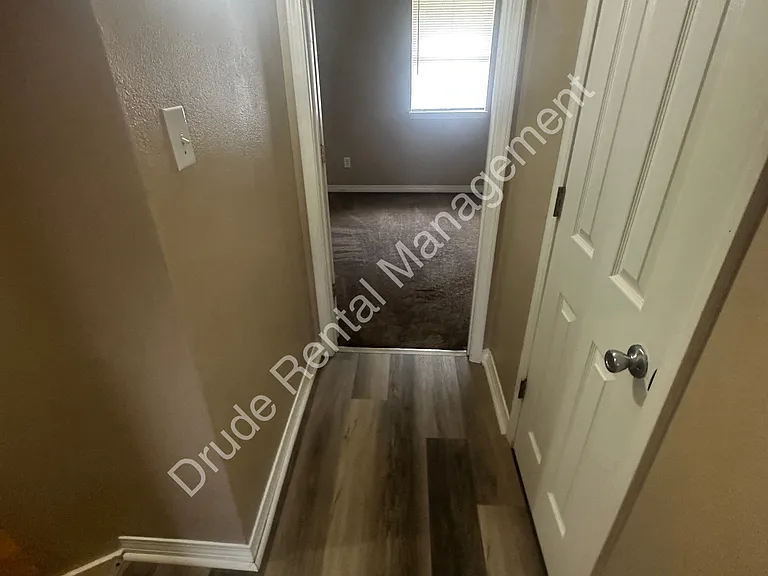 14018 Virginia Dr #2 — Photo 10