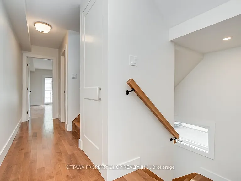 40 5th Ave — Photo 25