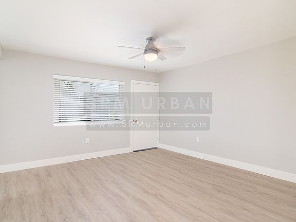4th image of 3837 Wabash Ave #1