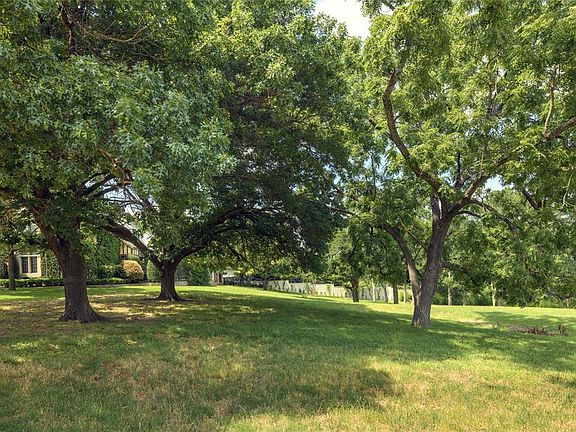 4th image of 54 Braewood Pl Lot 19B