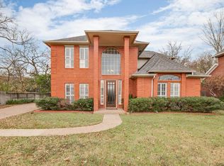 4740 Renwick Dr, Bryan, TX 77802
